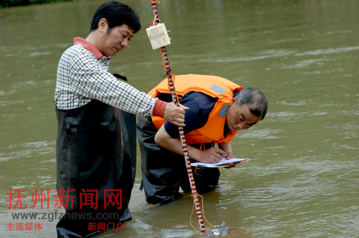 ˮ�Ĺ������ں��в���ˮλ